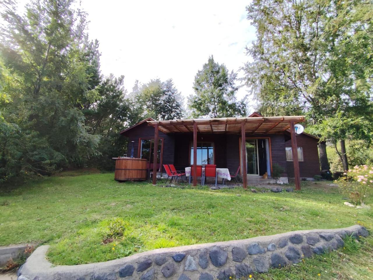 Cabanas Ayalen Con Vista Al Lago Pucón Oda fotoğraf